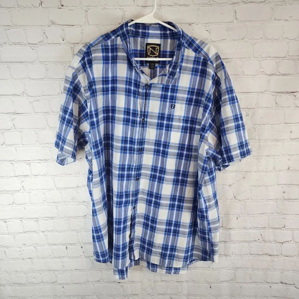 Men's Noble Outfitters button down shirt, size XXL